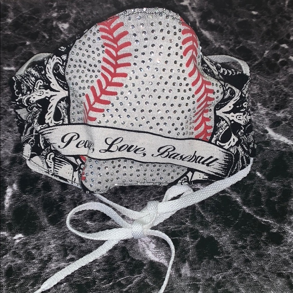 ☮️ ❤️⚾️ Mask